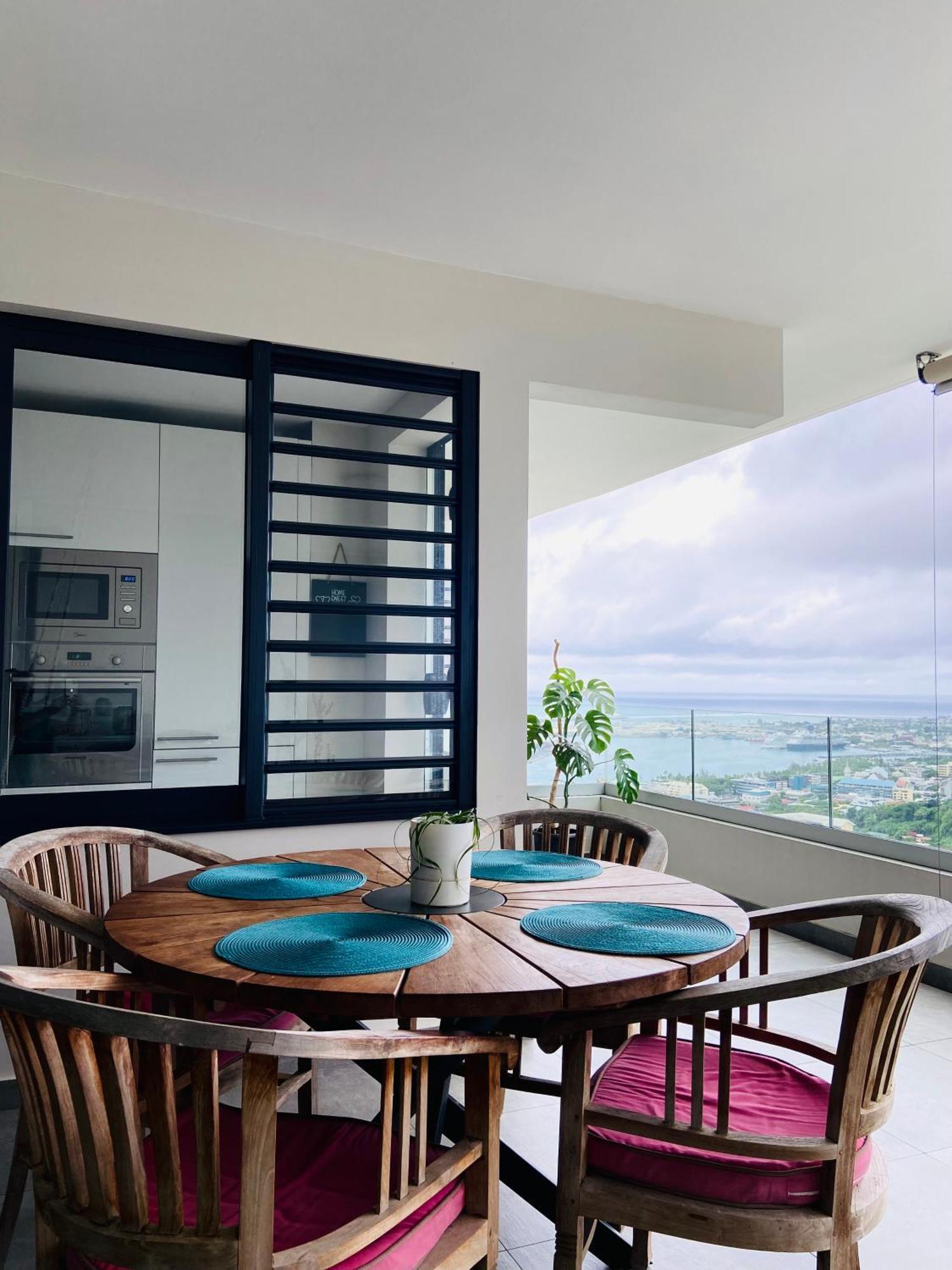 Meherio - Bel Appartement Vue Mer A Tahiti 파페에테 외부 사진